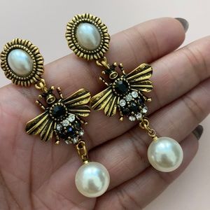 Bee earrings